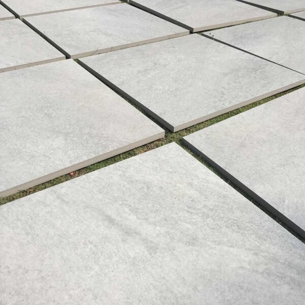Hammerstone Grey 600X900 Outdoor Porcelain Tile - Real 3